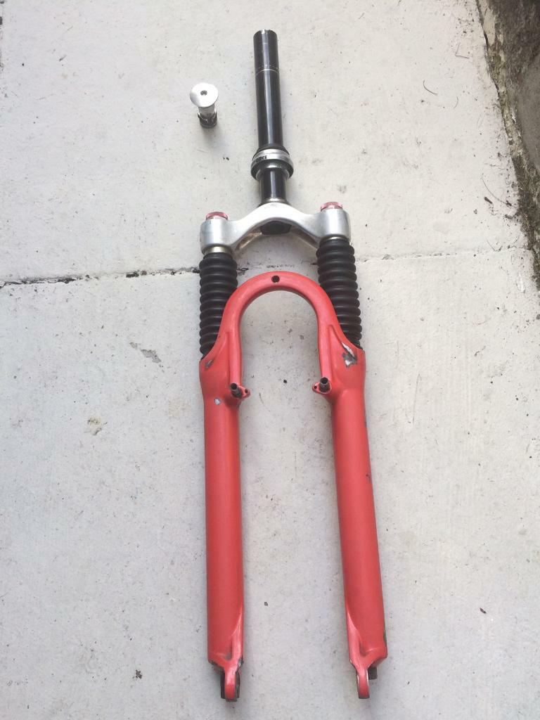 suspension forks for 26 wheels with v brakes